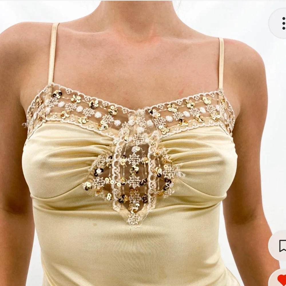 Y2K Gold yellow stretchy tank top lace with white trim and adjustable size XS/S - Picture 2 of 4